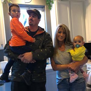 Meet your Posher, Donielle